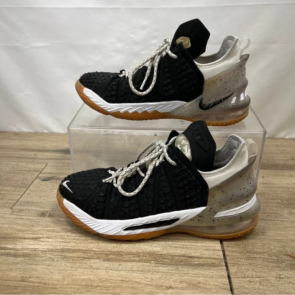 Nike Lebron 18 Boys Basketball Shoes Sneakers‎ Size 5.5Y CW2760-007 Black